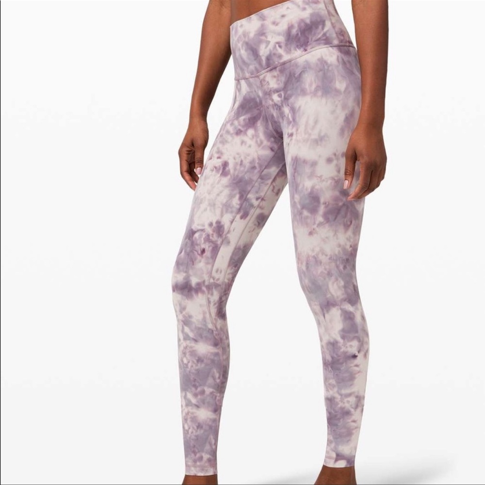 Lululemon Align Diamond Dye, Size 6